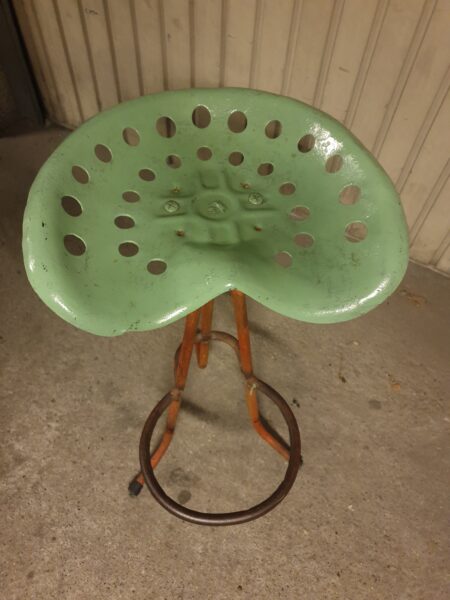 Tabouret siège de tracteur MASSEY-HARRIS