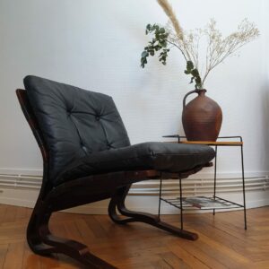 Fauteuil Kengu scandinave d'Oddvin Rykken vintage 1960
