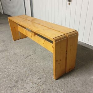 Banc pin Charlotte Perriand 1960 Les Ménuires