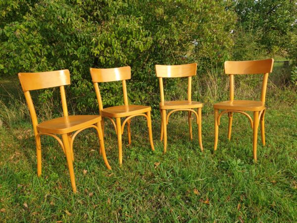 Suite 4 chaises bistrot Thonet 1950