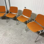 Suite de 4 chaises Piretti Castelli années 70 – Image 6
