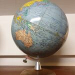 Globe terrestre vintage 1940 – Image 4