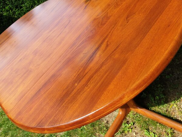 Table ronde design scandinave & pied central vintage années 60 – Image 6