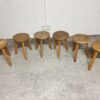 Tabouret tripode en bois Mid-century Le Corbusier – Image 4