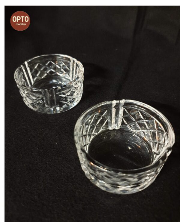 Paire de saloir et poivrier de table vintage 60's