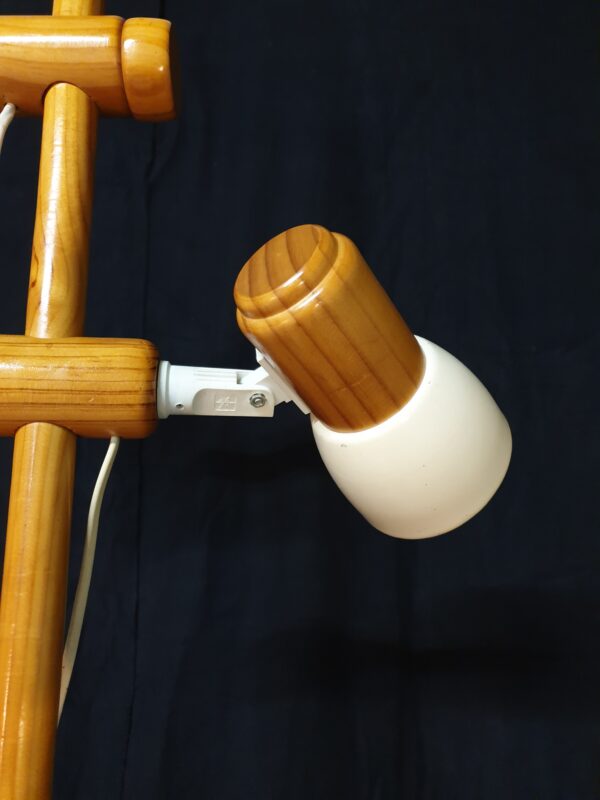 Lampadaire suédois en pin, design scandinave années 80 – Image 3