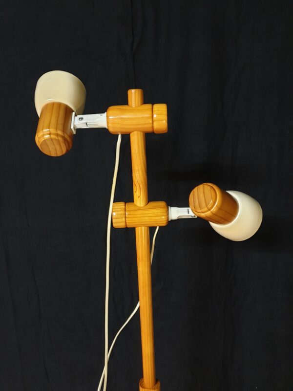Lampadaire suédois en pin, design scandinave années 80 – Image 4