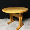 Table à manger ronde Charlotte Perriand Les Arcs vintage en pin des années 60 – Image 3